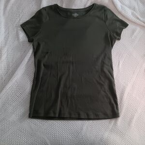 St. John's Bay Dark Green Short Sleeve Tee